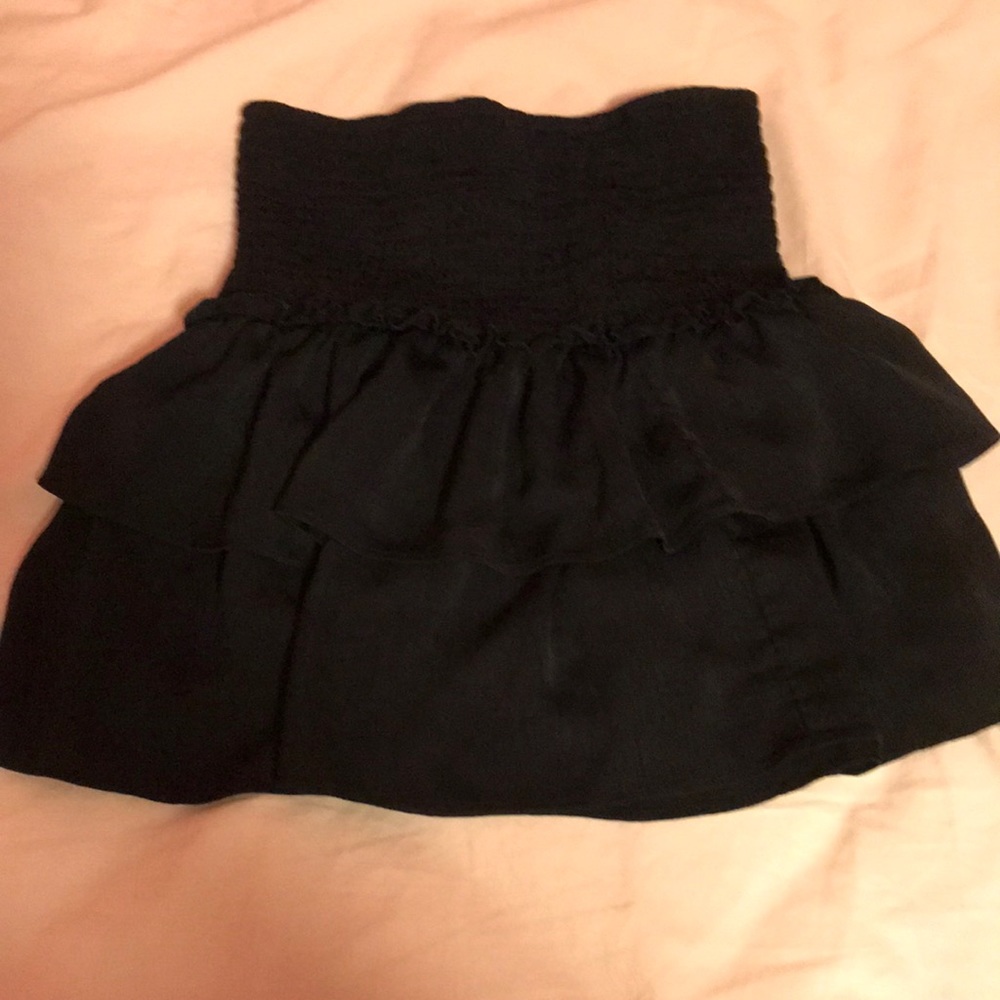 Forever 21 mini black ruffle skirt